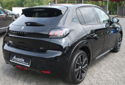 Peugeot e-208 GT 136PS Akku100%, Alcantara, Glasdach