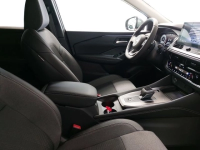 Nissan Qashqai 1.3 AT Connecta Navi LED P-Dach AVM skey 