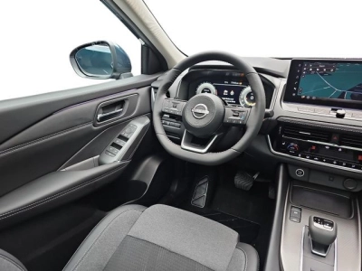 Nissan Qashqai 1.3 AT Connecta Navi LED P-Dach AVM skey 