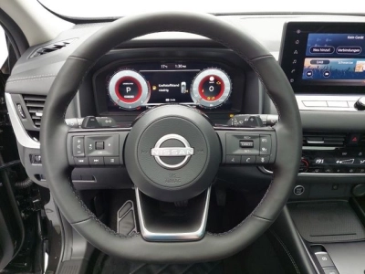 Nissan Qashqai 1.3 AT Connecta Navi LED P-Dach AVM skey 