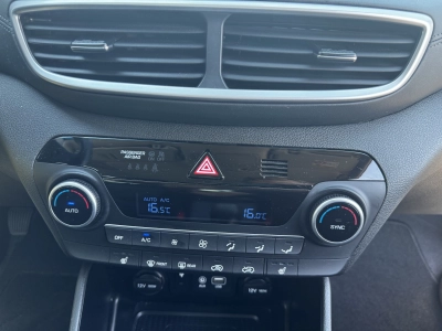 Hyundai TUCSON Trend 1.6 Autogas LED Navi Klimaau Shzg AHK Temp