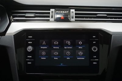 VW Passat