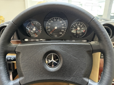 Mercedes-Benz 280 SL