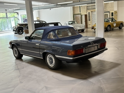 Mercedes-Benz 280 SL
