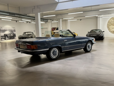 Mercedes-Benz 280 SL