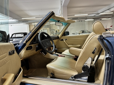 Mercedes-Benz 280 SL