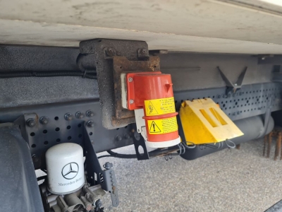 Mercedes-Benz 2540 L Actros 6x2*4