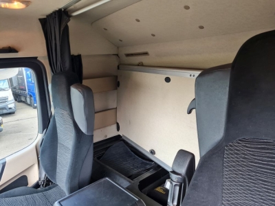 Mercedes-Benz 2540 L Actros 6x2*4