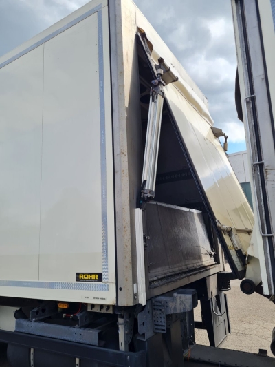 Mercedes-Benz 2540 L Actros 6x2*4