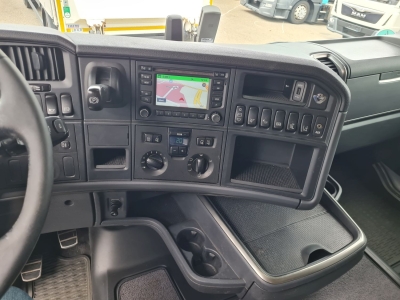 SCANIA R 520 LB4x2MLB