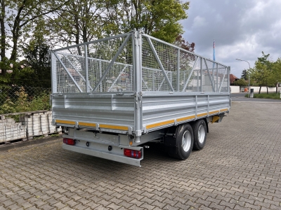 Möslein TTD 14  5,70 m 14 t Tandem- Kipper Tieflader 5,70 m lang, Breite Reifen
-- Neufahrzeug --