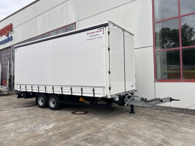 Möslein TPS 105 D-L Planenanhänger, Ladebordwand + Durchladbar neuwertig