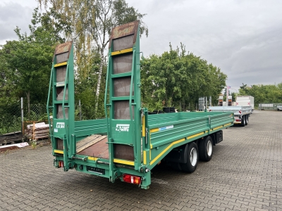 BLOMENROEHR 688/18000 18 t Tandemtieflader, wenig Benutzt