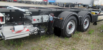 Möslein BDF Tandem- BDF- Wechselanhänger mit Ladebordwand