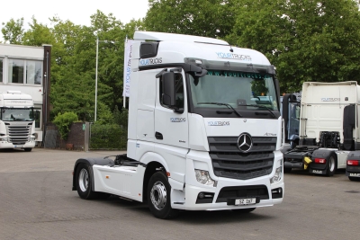 Mercedes-Benz 