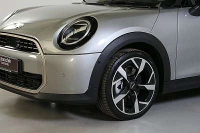 MINI Cooper C 3T Favoured Trim DKG JCW-Sitze HuD Nav