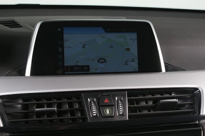 BMW X1 xDrive18d Advantage Navigation Klimaautomatik