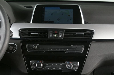 BMW X1 xDrive18d Advantage Navigation Klimaautomatik