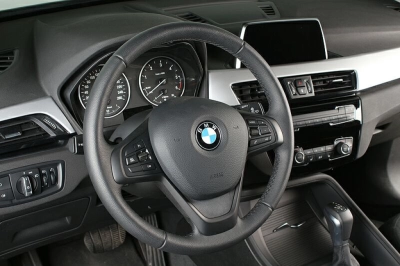 BMW X1 xDrive18d Advantage Navigation Klimaautomatik