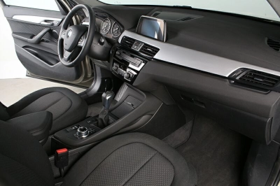 BMW X1 xDrive18d Advantage Navigation Klimaautomatik