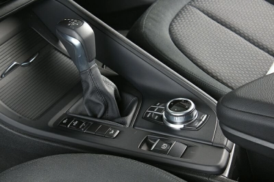 BMW X1 xDrive18d Advantage Navigation Klimaautomatik