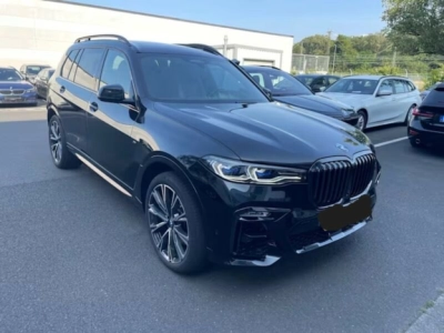 BMW X7 M50i A xDr Laser ACC AHK DAB Hifi 7-Sitzer