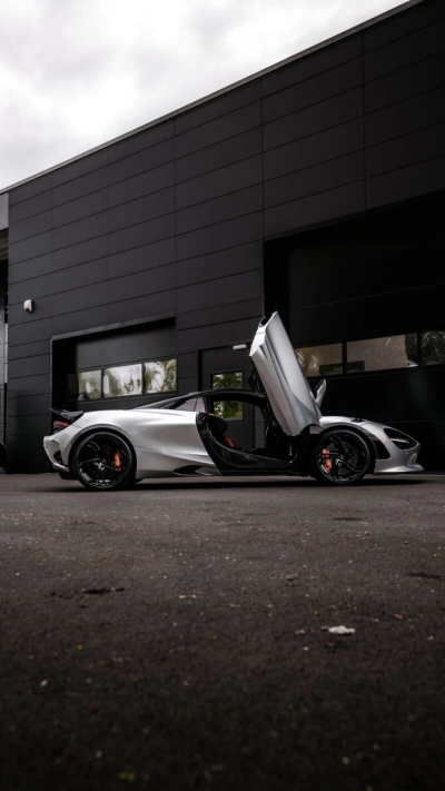 McLaren 750S Spider Carbon Pak. Lift B&W Racing Seat