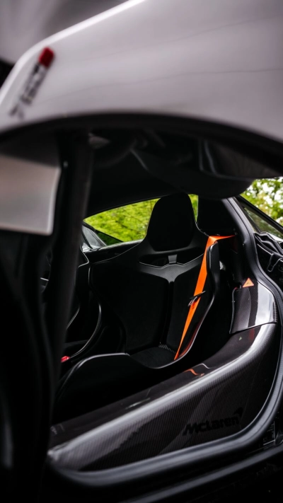 McLaren 750S Spider Carbon Pak. Lift B&W Racing Seat