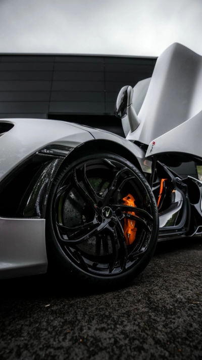 McLaren 750S Spider Carbon Pak. Lift B&W Racing Seat
