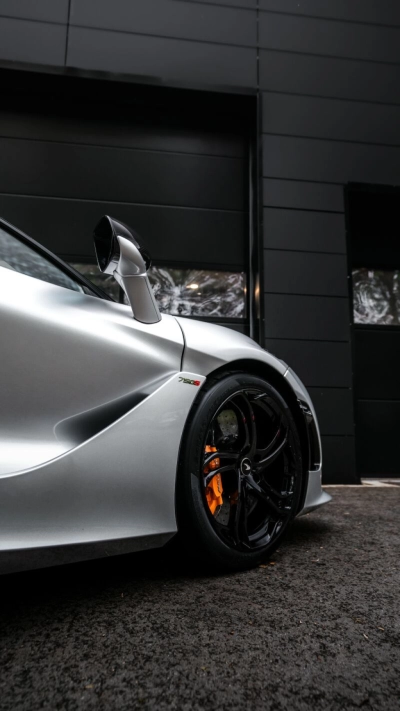 McLaren 750S Spider Carbon Pak. Lift B&W Racing Seat