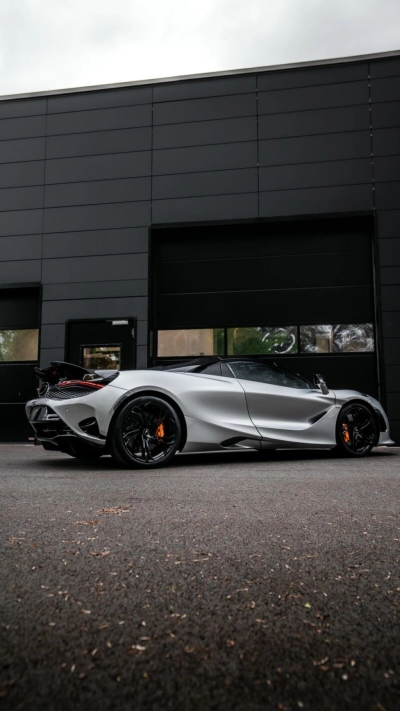 McLaren 750S Spider Carbon Pak. Lift B&W Racing Seat