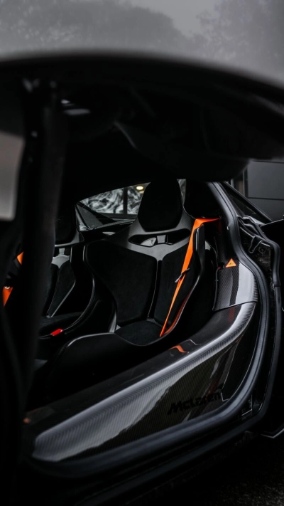 McLaren 750S Spider Carbon Pak. Lift B&W Racing Seat