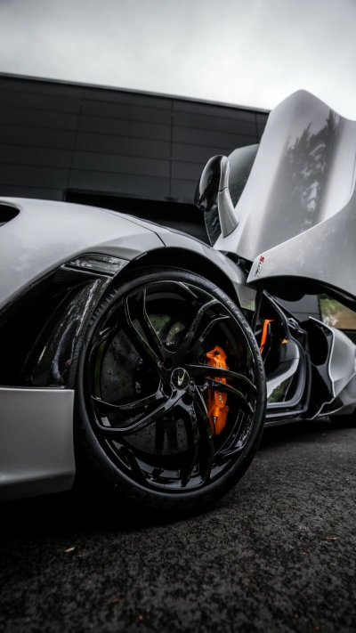 McLaren 750S Spider Carbon Pak. Lift B&W Racing Seat