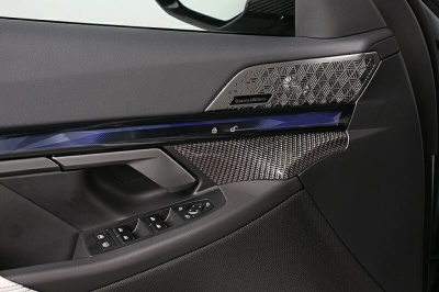 BMW M5 G90 ACC B&W Carbon Pak. V-Max Sitzbelüf. LED