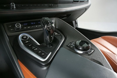 BMW i8 Roadster Einzelstück!Laser Hud DAB 22 Zoll!!!