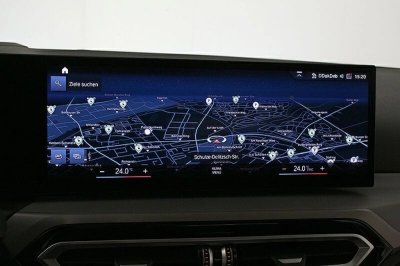 BMW 330e LED Widescreen HiFi Kamera HuD Sportsitze