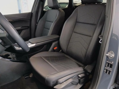 BMW 218i Active Tourer Luxury Line DKG LED ACC HuD