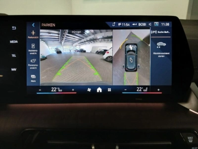 BMW 218i Active Tourer Luxury Line DKG LED ACC HuD