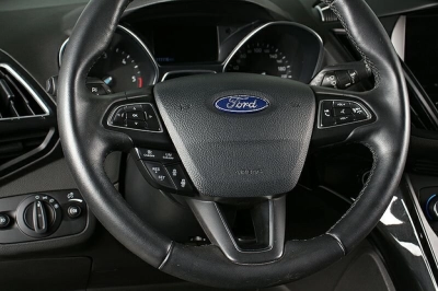 Ford Kuga 2.0 TDCi 4X4 Titanium ACC Xenon Kamera