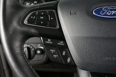 Ford Kuga 2.0 TDCi 4X4 Titanium ACC Xenon Kamera