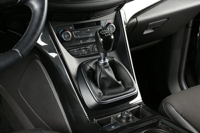 Ford Kuga 2.0 TDCi 4X4 Titanium ACC Xenon Kamera