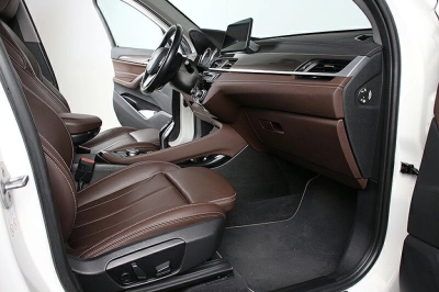 BMW X1 xDr. 18dA xLine ACC HuD Navi LED Parkassist