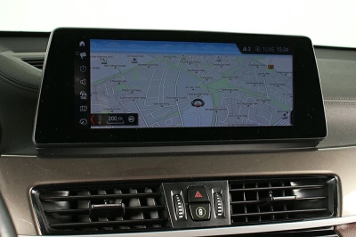 BMW X1 xDr. 18dA xLine ACC HuD Navi LED Parkassist