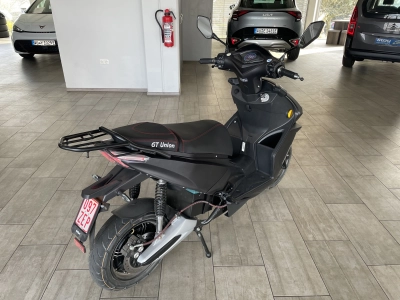 GT-Union E-Street Racer 3000