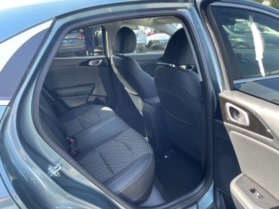 Kia XCeed MJ 25 1.5 T-GDI DCT Navi LED PDC v+h Kamera 
