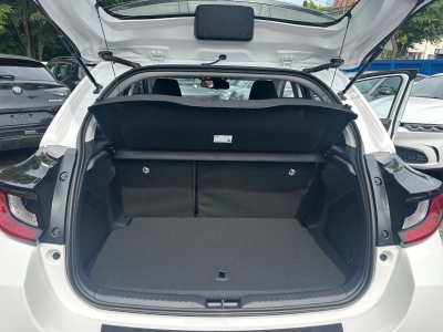 Toyota Yaris Comfort 1,0-l-VVT-i, 53 kW (72 PS) 5-Gang-Schaltgetriebe 