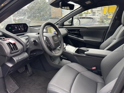 Toyota bz4x 5-Türer Basis Elektromotor (150kW) Frontantrieb
