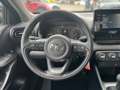 Toyota Yaris Comfort 1,0-l-VVT-i, 53 kW (72 PS) 5-Gang-Schaltgetriebe