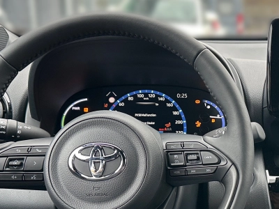Toyota Yaris Cross 5-Türer Spicy Edition 1,5-l-VVT-iE Hybrid Syst. 
85kW (116 PS) CVT (4x2)
