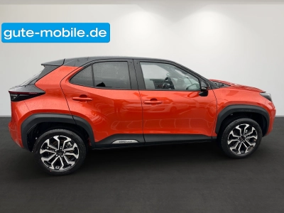 Toyota Yaris Cross 5-Türer Spicy Edition 1,5-l-VVT-iE Hybrid Syst. 
85kW (116 PS) CVT (4x2)